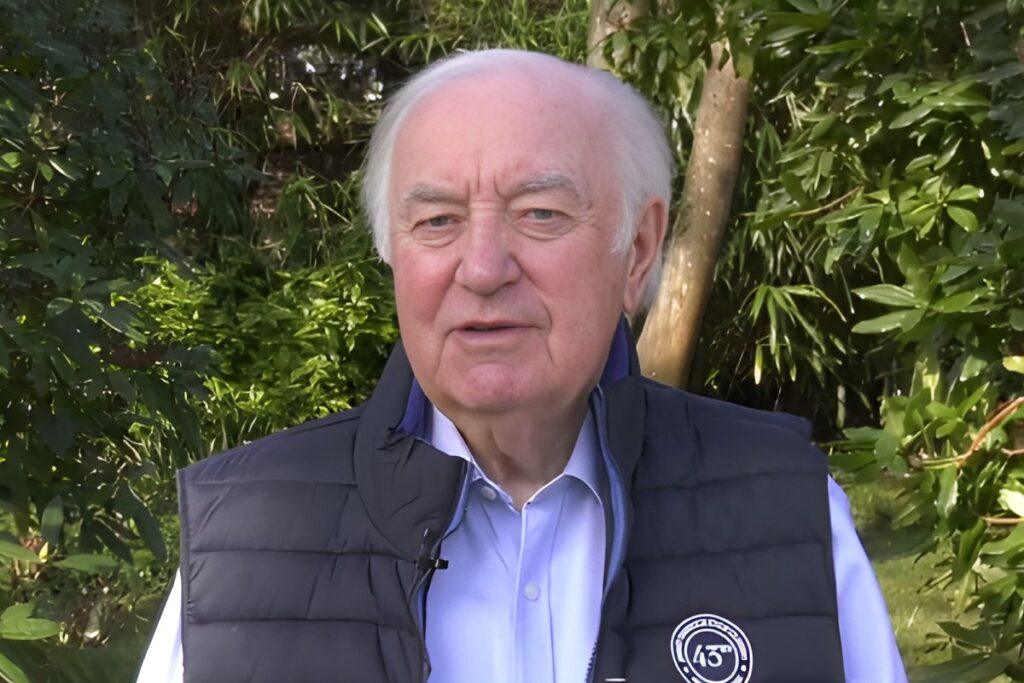 Jimmy Tarbuck – Still Making Britain Laugh at 85 Years Age