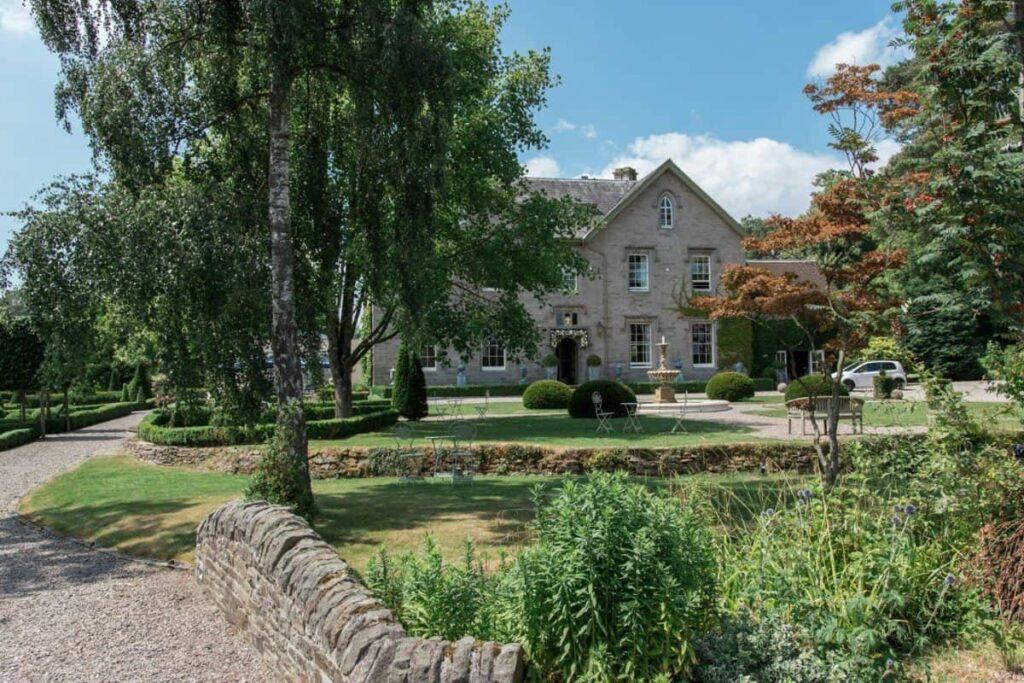 Discover Why The UK Countryside Is The Perfect Escape From City Life
