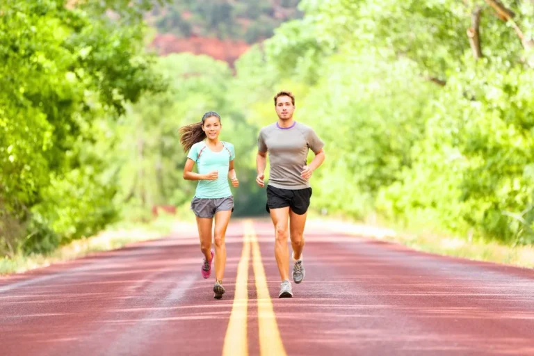 how do professional athletes train