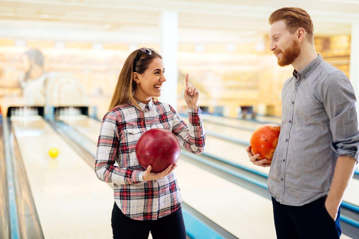 bowling fun date idea