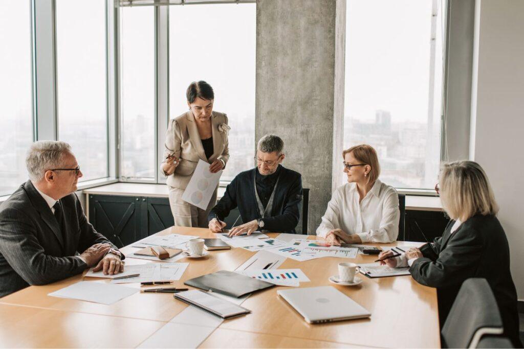 How Effective Business Governance Creates Competitive Advantage